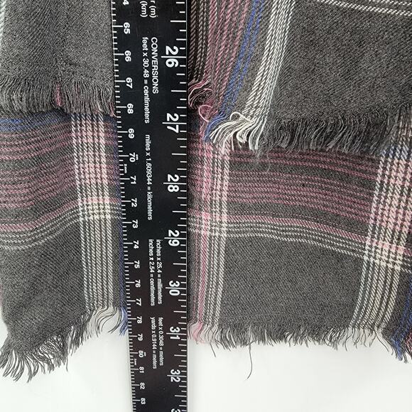 Cloth & Stone Women's High Low Raw Frayed Hem Plaid Button Down Shirt Gray Small - Picture 13 of 13